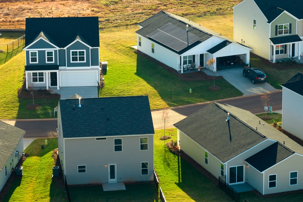 Aerial,View,Of,Tightly,Located,New,Family,Houses,In,South